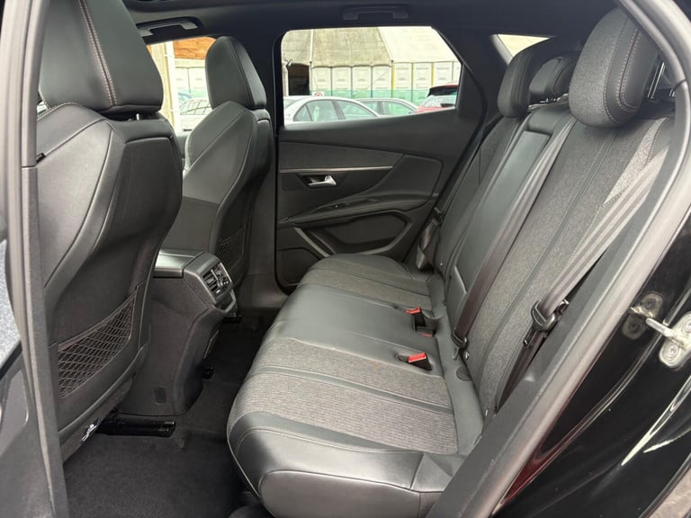 2019 Peugeot 3008 1.5 BlueHDi GT Line Premium Euro 6 (s/s) 5dr HATCHBACK Diesel Manual