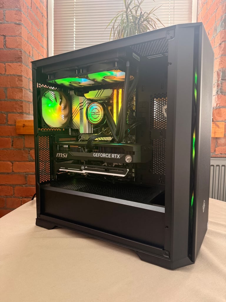*Brand new* GAMING PC * Intel i7 14700KF * RTX 5070Ti 16Gb OC * Corsair * Samsung * 