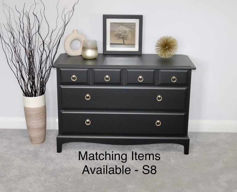 Stag 4 Drawer Bedside Tables Bedside Cabinets in Grey - Free Local Delivery 4DG