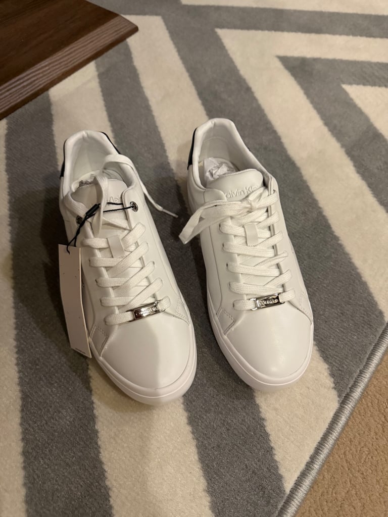 BRAND NEW CALVIN KLEIN TRAINERS 