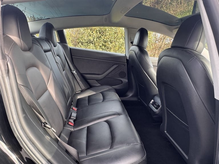 2022 Tesla Model 3 RWD 4dr Auto Saloon ELECTRIC Automatic