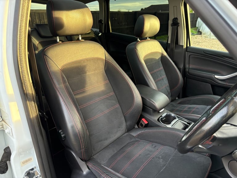 2013 Ford S-Max 2.2 TDCi 200 Titanium X Sport 5dr Auto MPV Diesel Automatic