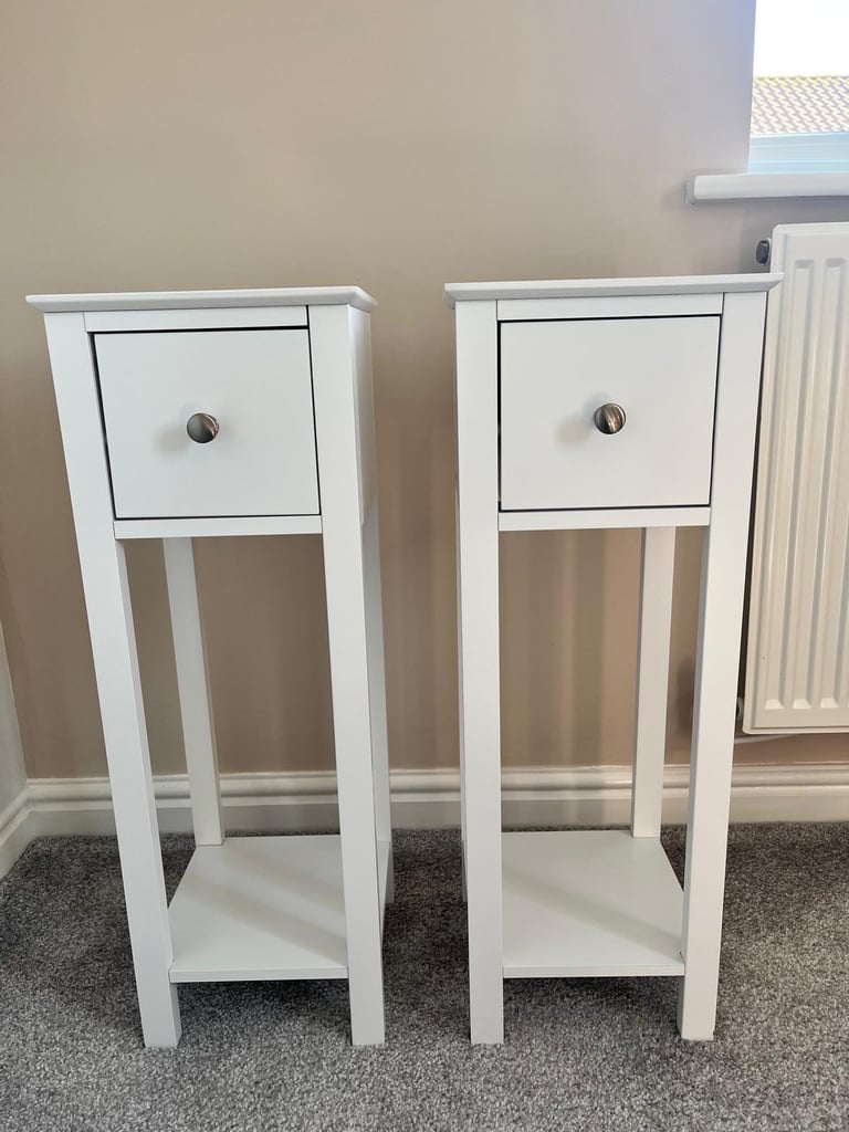 image for 2 Bedside Tables with 1 Draw