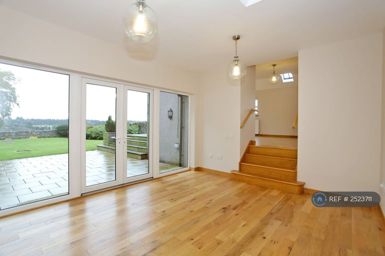 6 bedroom house in Newpark House, Kingswells, Aberdeen, AB15 (6 bed) (#2523711)