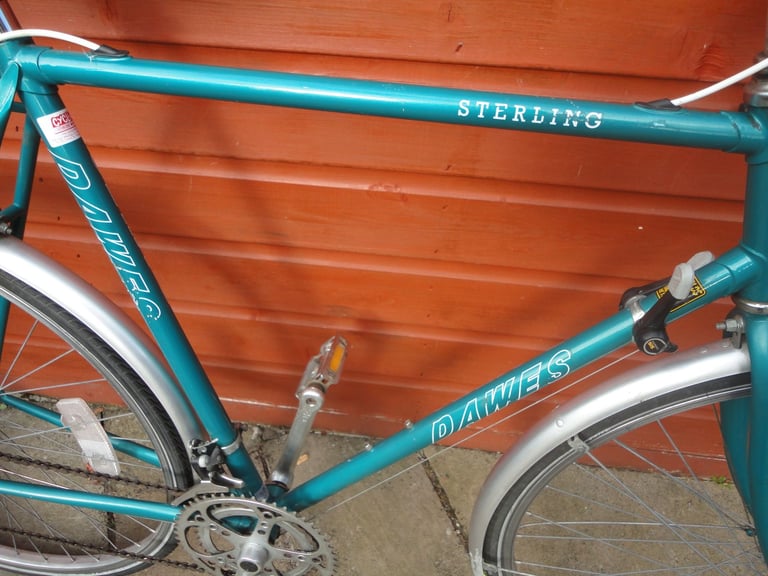 Dawes sterling vintage road, large 24 inch reynolds 500 hand built frame, 28 inch wheels, 12 gears