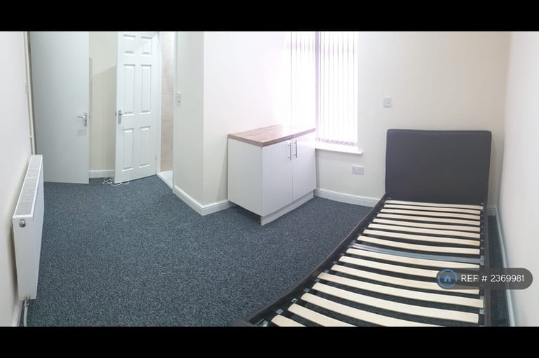 1 bedroom in Wellington Road, Dudley, DY1 (#2369981)