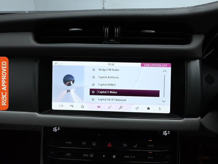 2018 Jaguar XF 2.0i Portfolio 5dr Auto ESTATE PETROL Automatic
