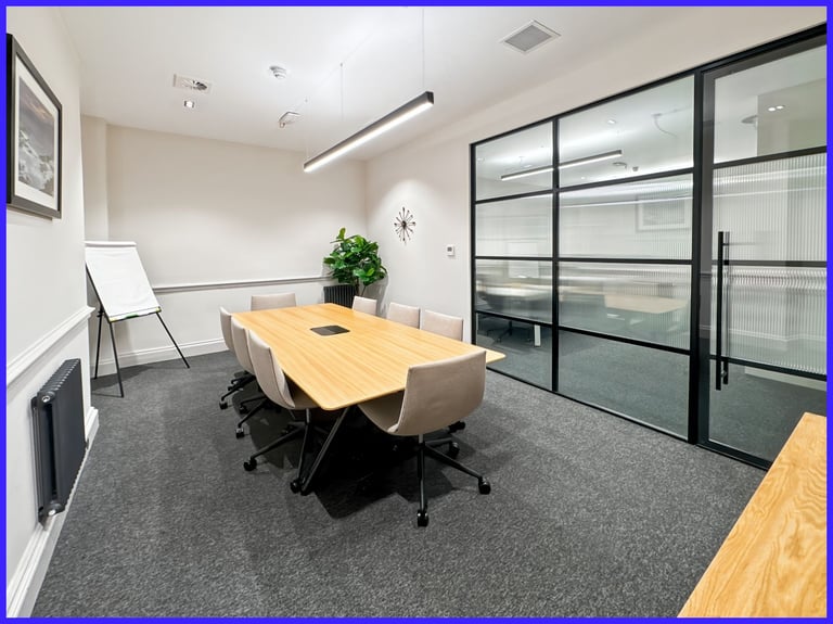 Edinburgh - EH1 3EG, Open plan office space for 10 people in Signature Edinburgh, 6 Waterloo Place