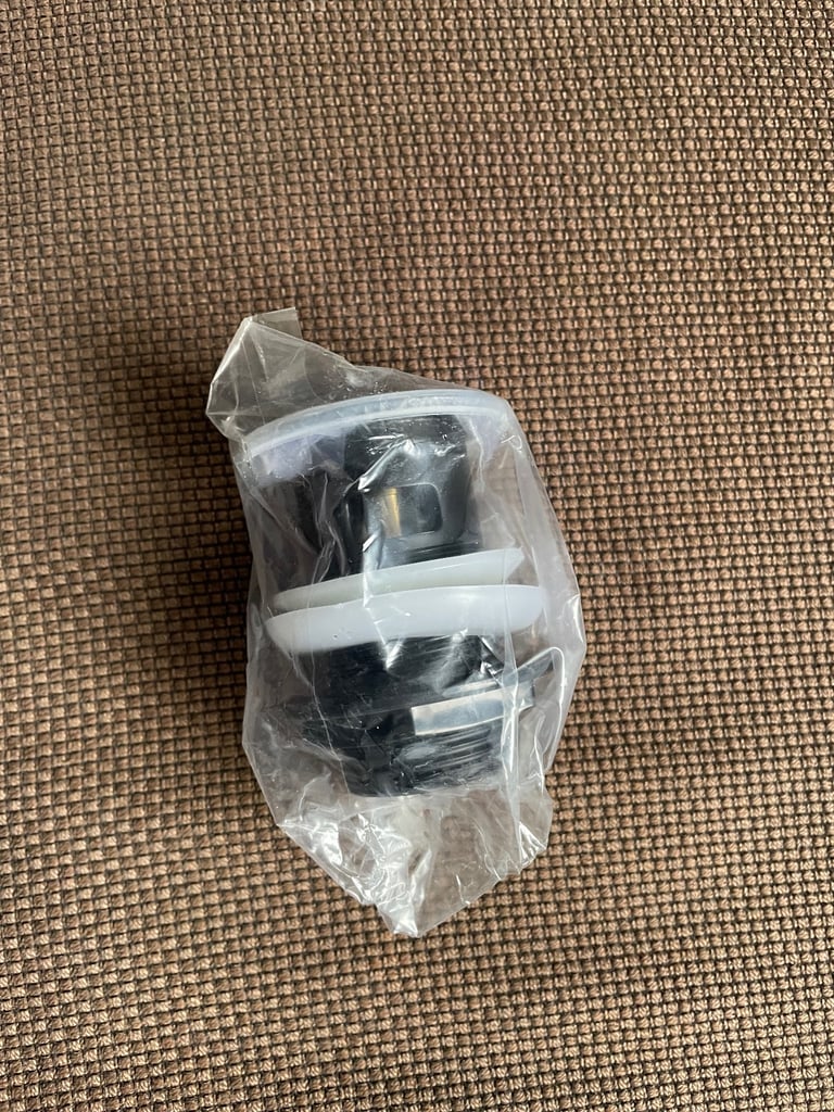 mono basin mixer tap, Chrome material including sprung waste