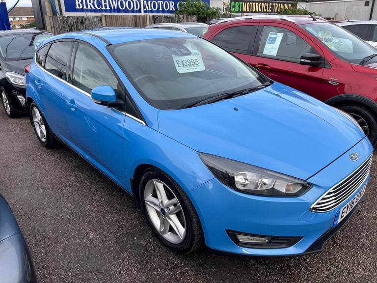 2016 Ford Focus 1.0T EcoBoost Zetec Euro 6 (s/s) 5dr HATCHBACK Petrol Manual