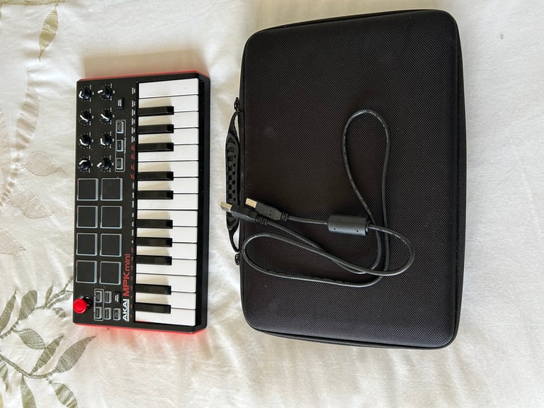 image for Akai professional mpk mini