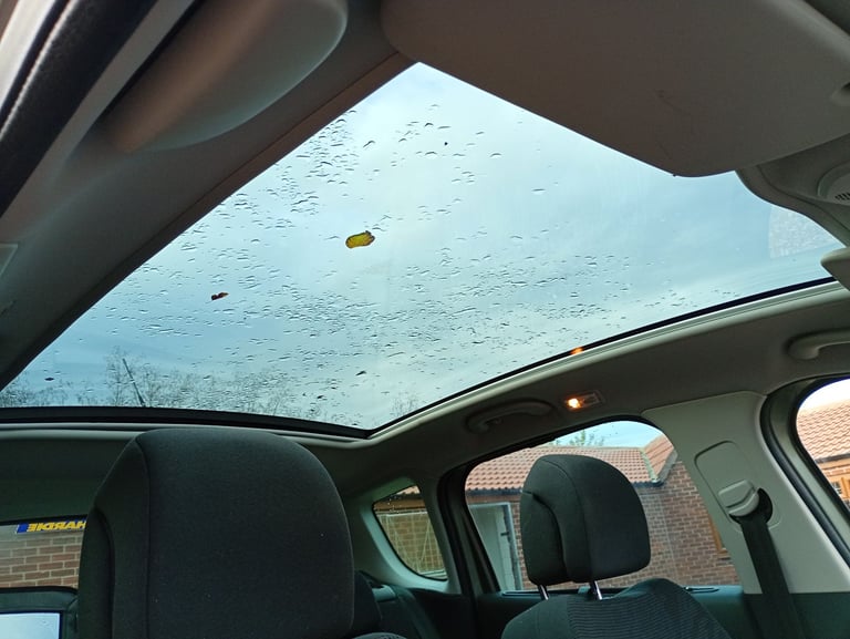 Peugeot, 3008, Hatchback, 2013, Manual, 1598 (cc), 5 doors