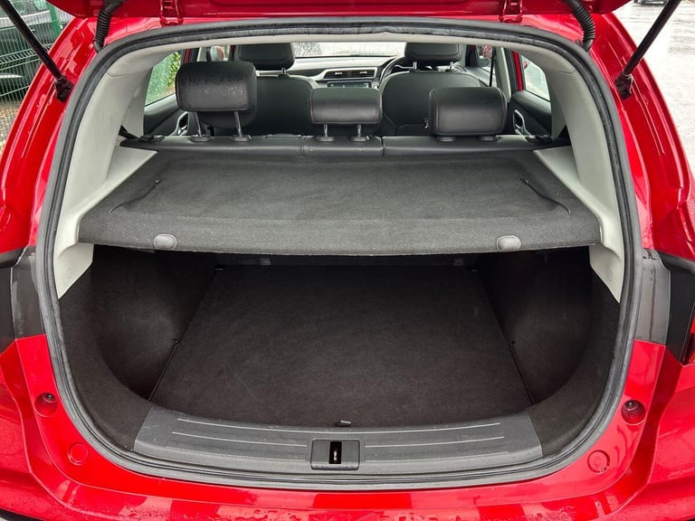 2022 MG MG ZS 72.6kWh Trophy Long Range SUV 5dr Electric Auto (156 ps) SUV ELECTRIC Automatic