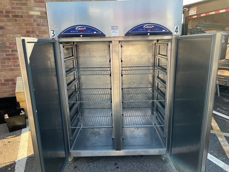 WILLIAMS 2 DOORS FRIDGE SERVICED TESTED TWIN MOTOR CATERING COMMERCIAL SHOP 