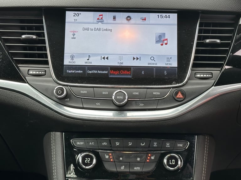 2016 VAUXHALL ASTRA 1.6 CDTI AUTO**NEEDS GEARBOX + BARGAIN NO OFFERS!** - Image 9