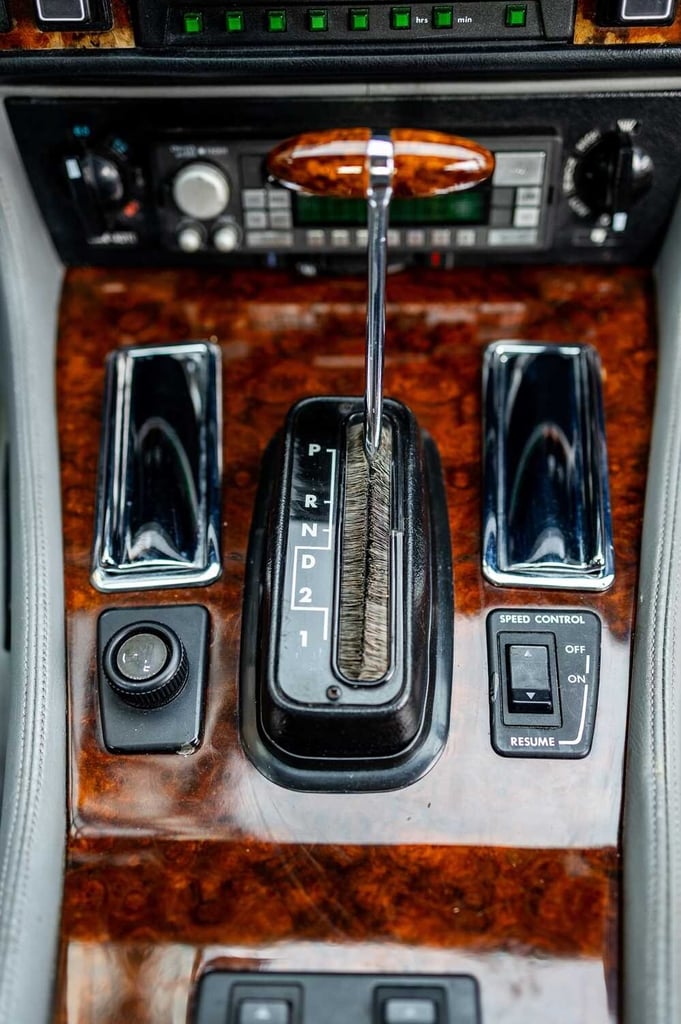 1986 Jaguar XJS 5.3 V12 HE Sports 2dr Auto (1986) SALOON Petrol Automatic