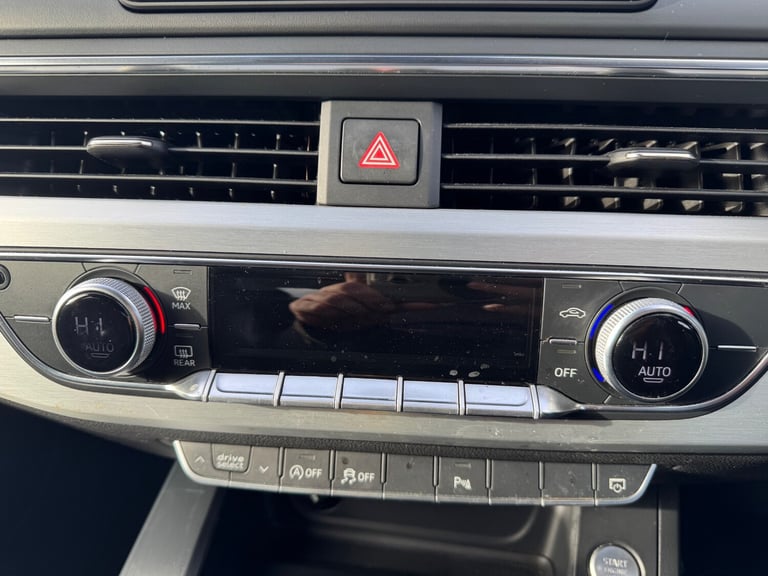 Audi A4 Estate 2.0 TDI AutoMatic 2016 (66) - 2 FK - 2 Keys - £35 Annual Tax