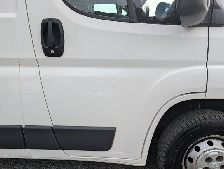 2017 Peugeot Boxer 2.0 BlueHDi H2 Professional Van 130ps PANEL VAN DIESEL Manual