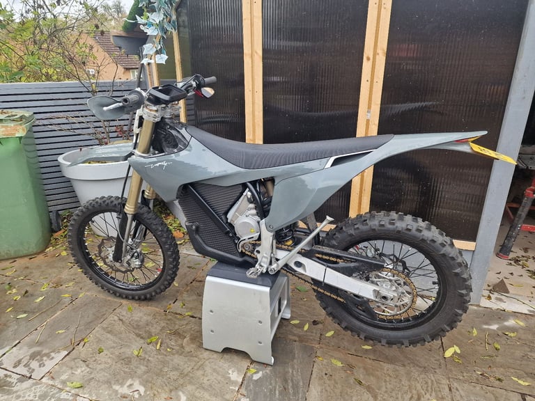 Stark Varg 2025 80 Gen2 Ex Enduro