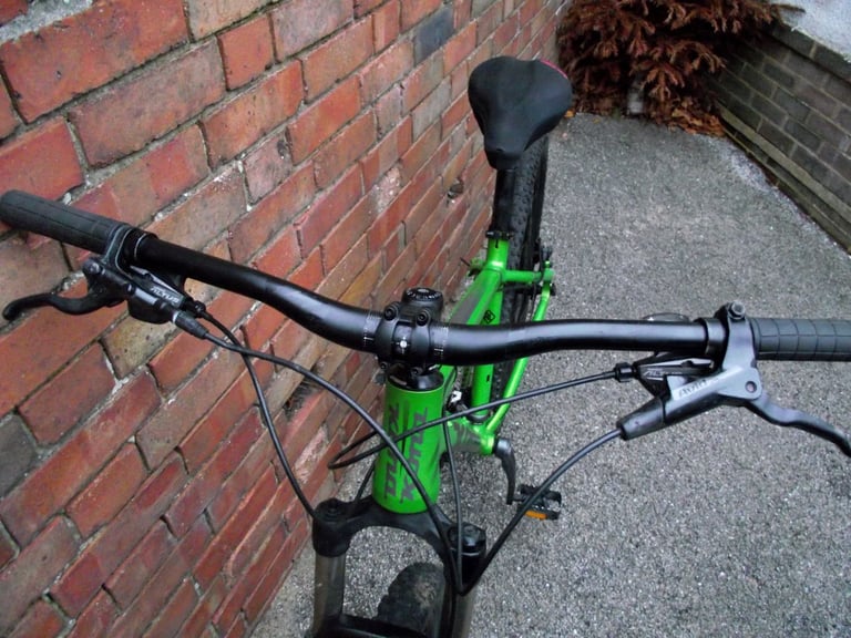 KONA BLAST 27.5 MOUNTAIN BIKE FOR SALE.CLEAN CONDITION.(FULLY SERVICED)