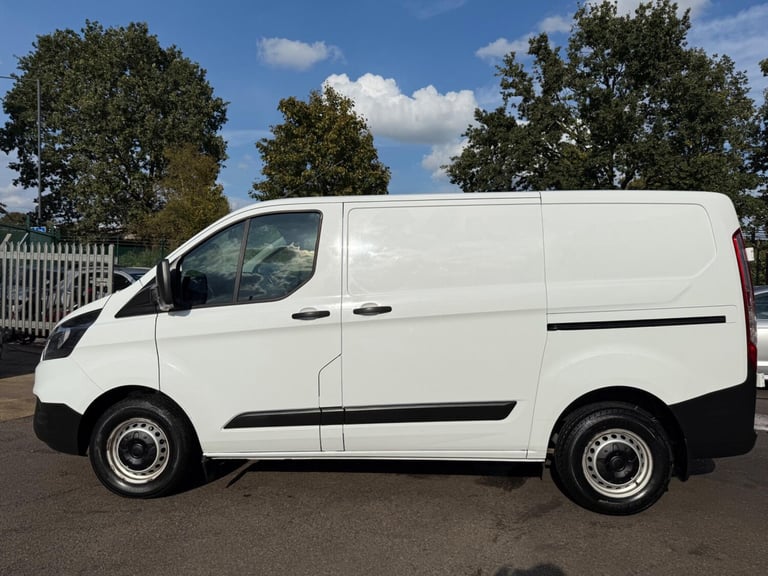 2020 Ford Transit Custom 2.0 300 EcoBlue Leader L1 H1 Euro 6 (s/s) 5dr PANEL VAN Diesel Manual