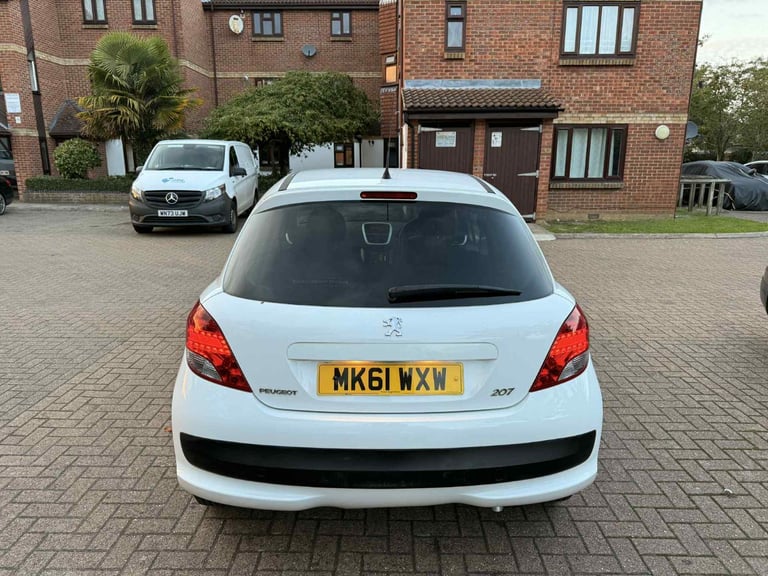 Peugeot, 207, Hatchback, 2011, Manual, 1360 (cc), 3 doors