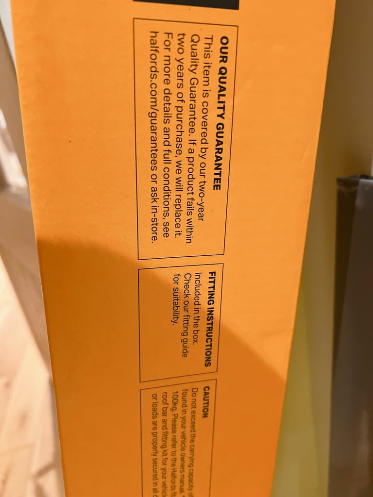  Brand New Halfords Integrated Rail Steel Roof Bars 107cm Length - Set i1
