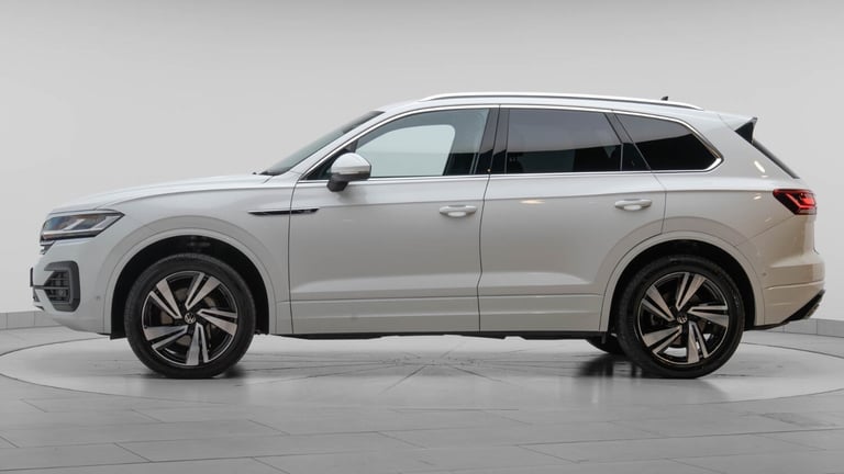 2023 Volkswagen Touareg (23 Reg) 3.0TDI V6 R-Line Tech Estate Diesel Automatic