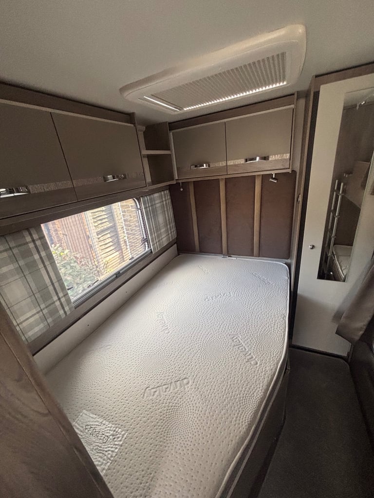 Swift grande challenger se 670