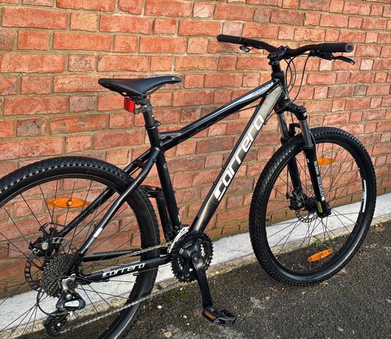 Carrera vengeance 26” wheel bike 