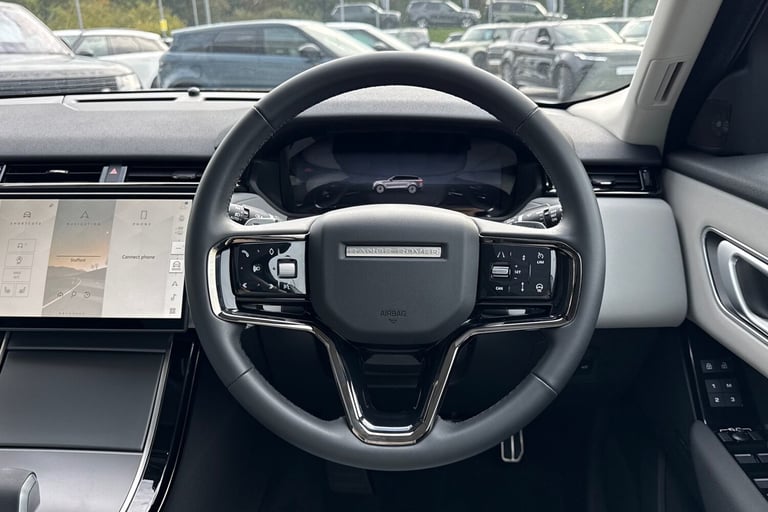 2025 Land Rover Range Rover Velar 2.0 D200 MHEV Dynamic SE 5dr SUV DIESEL Automatic