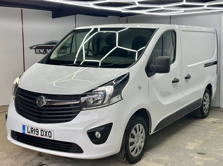 2019 Vauxhall Vivaro 2700 1.6CDTI 120PS Sportive H1 Van PANEL VAN DIESEL Manual