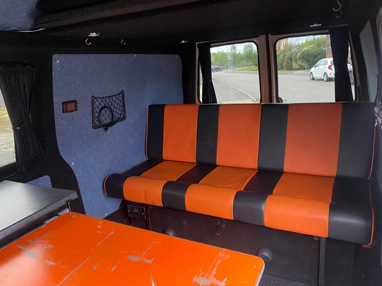 Vw transporter t5 4berth campervan 12 months mot  and rear seat belts 