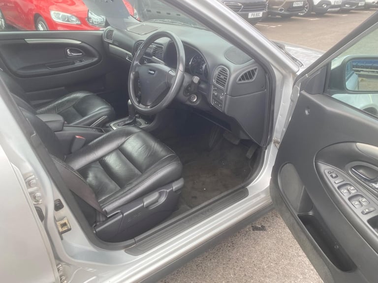 2004 Volvo S40 1.8 Sport 4dr Auto [122bhp] SALOON PETROL Automatic