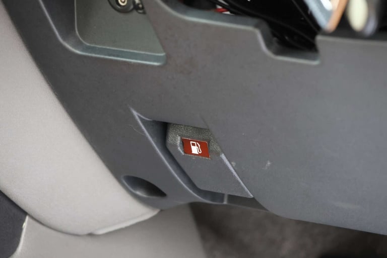 1995 Mitsubishi Shogun 3.5 V6 GDI GLS 3dr Auto ESTATE PETROL Automatic