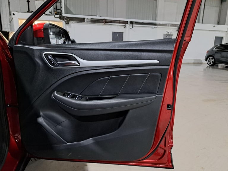 2019 MG MG ZS 1.0 T-GDI Excite Auto Euro 6 5dr HATCHBACK Petrol Automatic