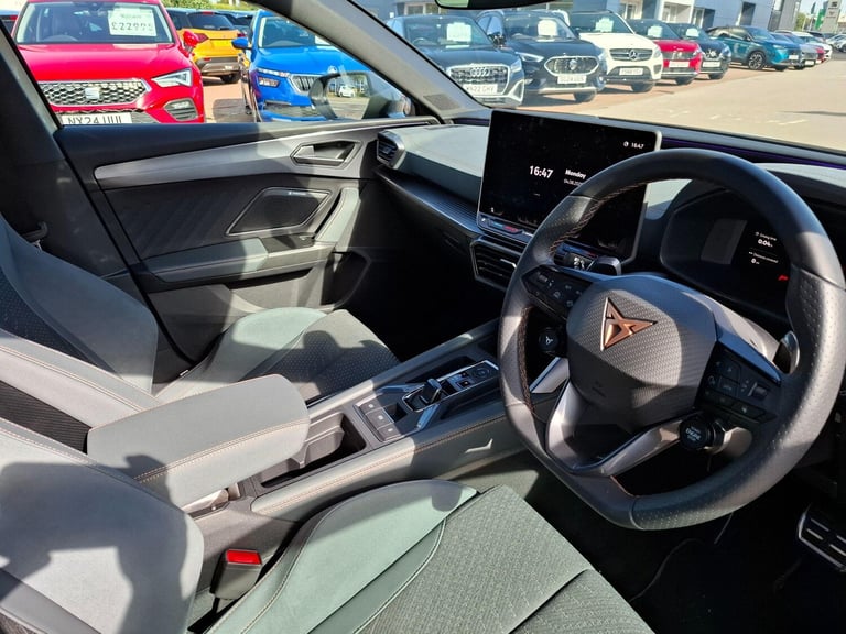 2025 Cupra Leon 1.5 eHybrid 272 VZ3 5dr DSG HATCHBACK PETROL/ELECTRIC Automatic