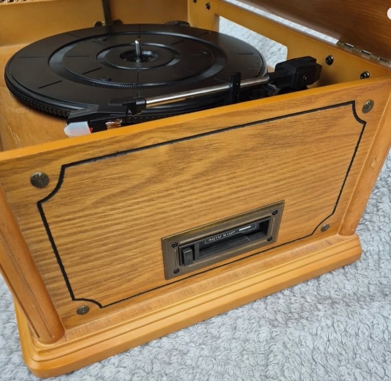 Prolectrix Retro/Vintage Turntable, AM/FM Radio with CD & Cassette Player
