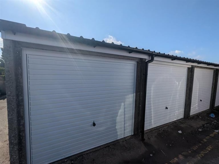 Garages to rent: Brougham Place off Sandy Hill Road, Farnham GU9 0EB
