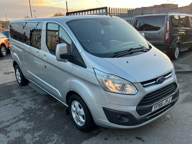 2016 Ford Tourneo Custom 2.0 310 EcoBlue Titanium Minibus Double Cab 5dr Diesel Manual L2 Euro 6 ...