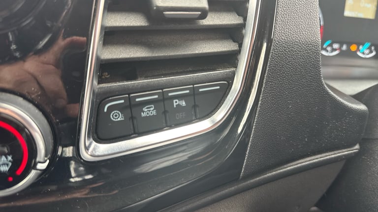 2022 Ford Transit Custom 300 L2 Diesel Fwd 2.0 EcoBlue 130ps High Roof Limited Van High Volume/Hi...