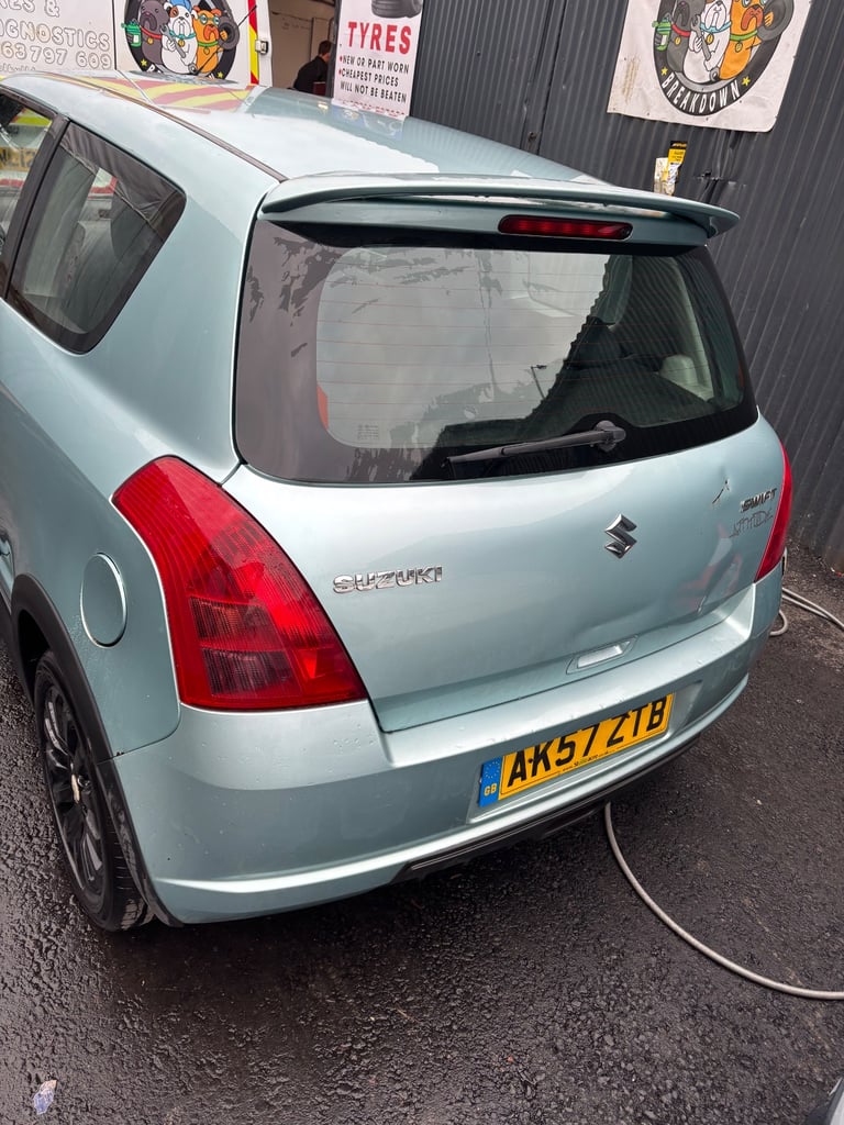 Suzuki, SWIFT, Hatchback, 2007, Manual, 1328 (cc), 3 doors