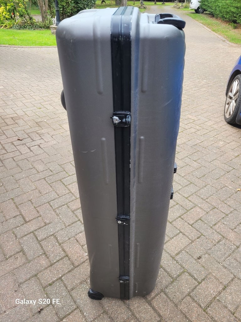 Case, unusual various uses