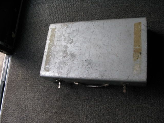 Heavy Duty Old Rotary Hammer . Oil Feeder, Carrying Case . With 2 chisels