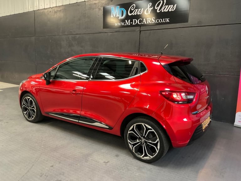 2018 Renault Clio 0.9 TCe Iconic Hatchback 5dr Petrol Manual Euro 6 (s/s) (90 ps) Hatchback Petro...