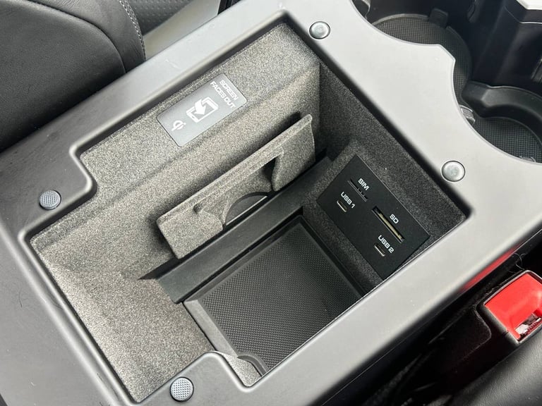 2024 Porsche Macan 5dr PDK SUV Petrol Automatic