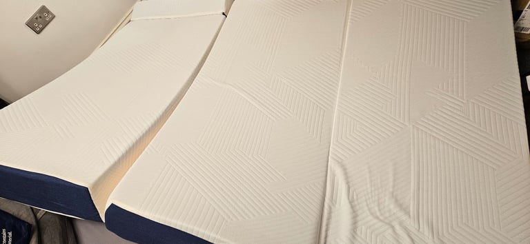 Large guest bed 