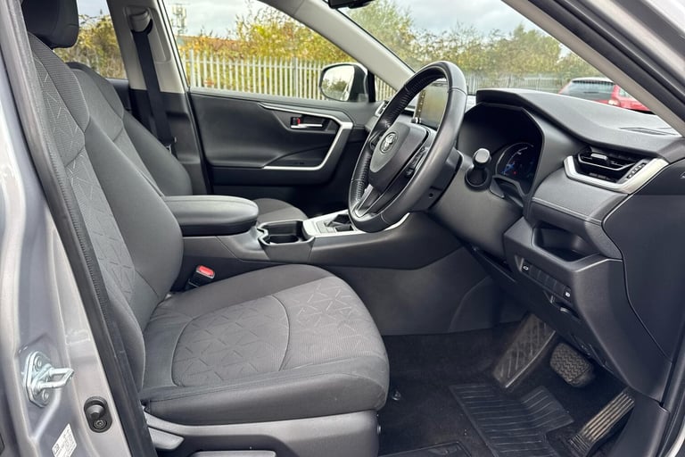 2021 Toyota RAV4 2.5 VVT-i Hybrid Design 5dr CVT 2WD ESTATE PETROL/ELECTRIC Automatic