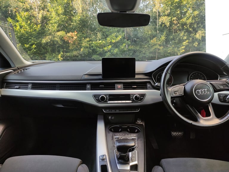 Audi, A4, Saloon, 2016, Semi-Auto, 1968 (cc), 4 doors