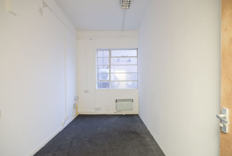 Creative Workspace | Artist Studio in Blackhorse Lane (E17) - 20% OFF (Last Days)